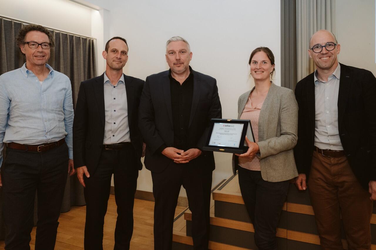 Groß (eve-kohler_fotograf-bern_event-infrawatt2024-84).jpeg