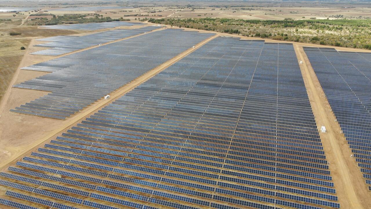 Solarpark Fenara der Axpo.