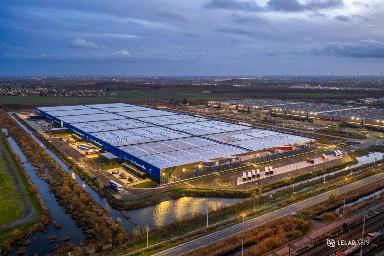 OMEGA aus der Luft fotografiert.