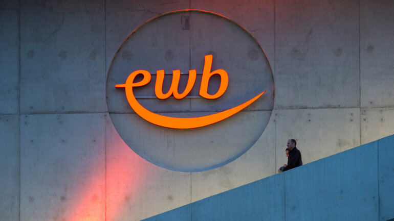 Logo ewb.