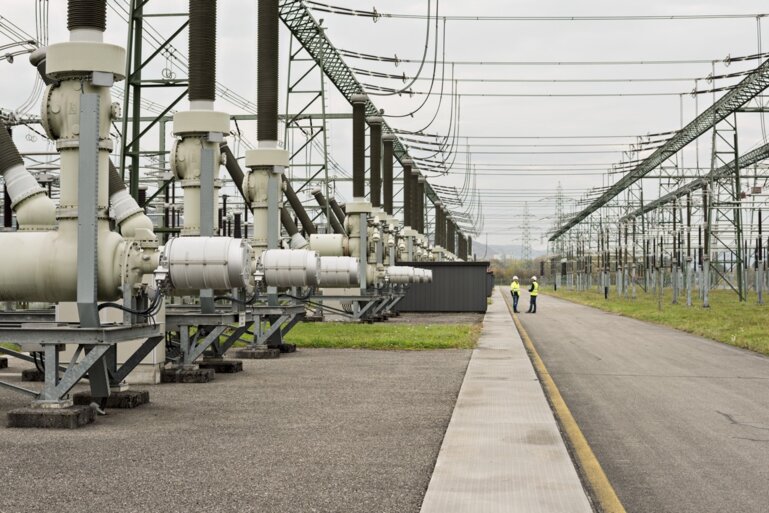 Swissgrid im ersten Halbjahr unter Strom
