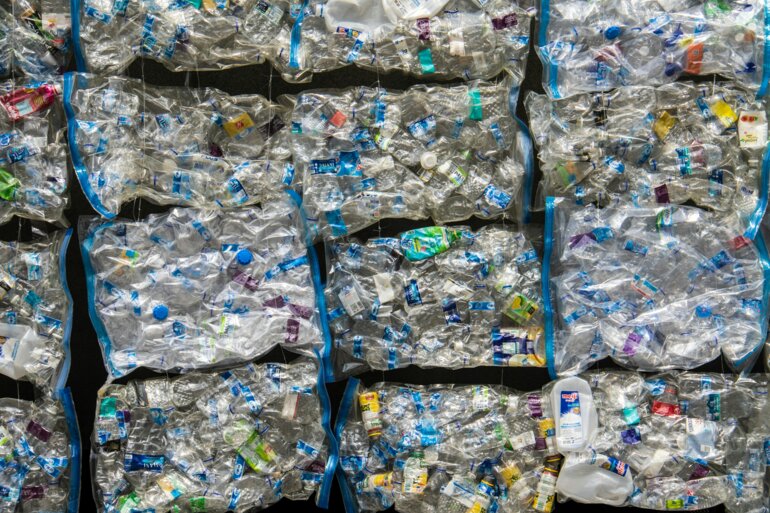 Plastikabfall von oben.