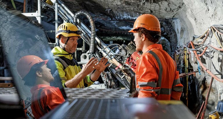 Werner-Siemens-Stiftung, Felix Wey Im Felslabor BedrettoLab untersucht die ETH Zürich mit Experimenten, wie sich die Tiefengeothermie sicher und effizient nutzen lässt.